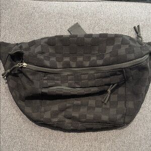 Stylish Black Checkered Men's Waist Bag